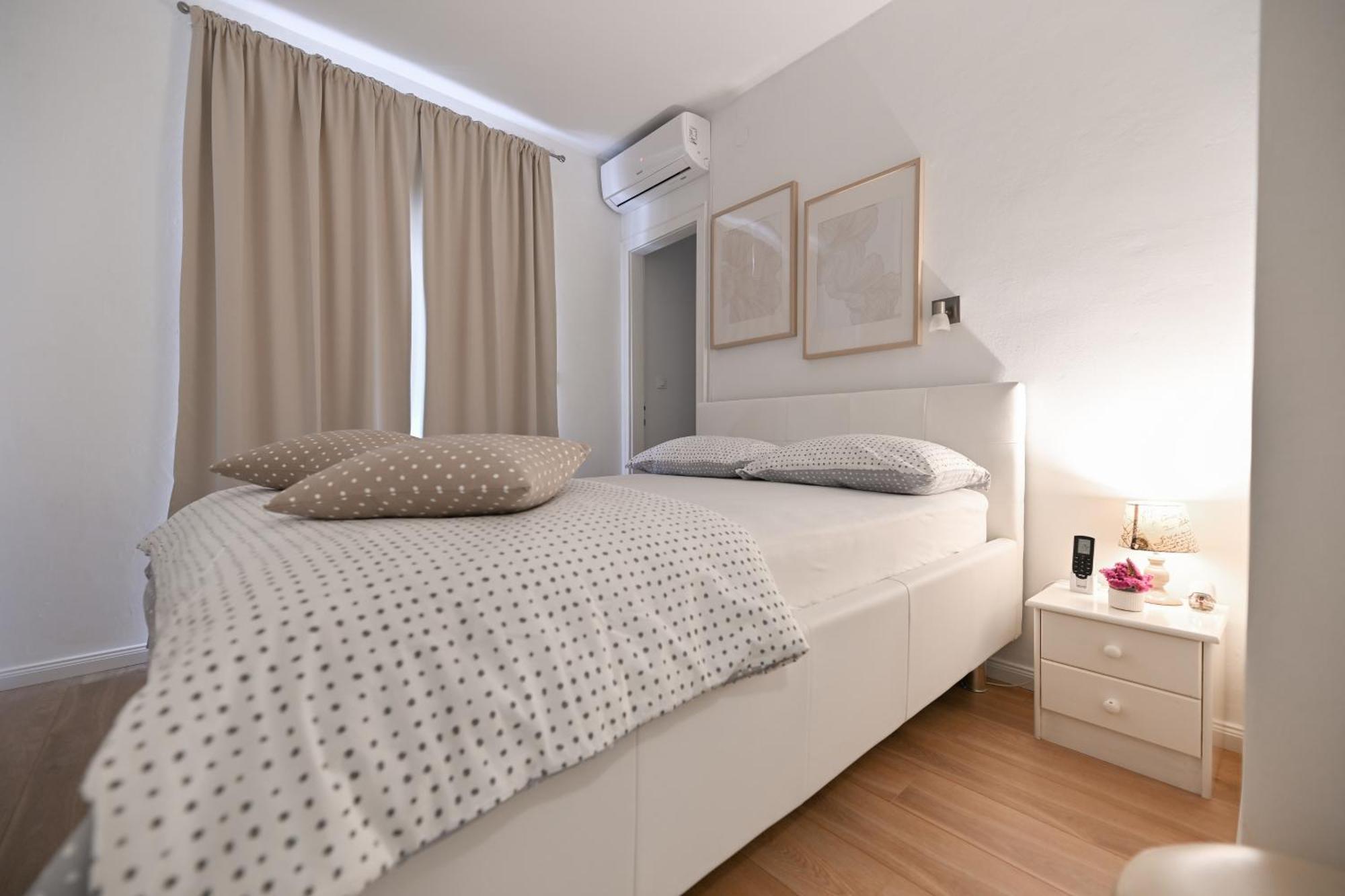 Near Zadar City Center Apartment With Free Parking And Air Condition In Each Room Buitenkant foto