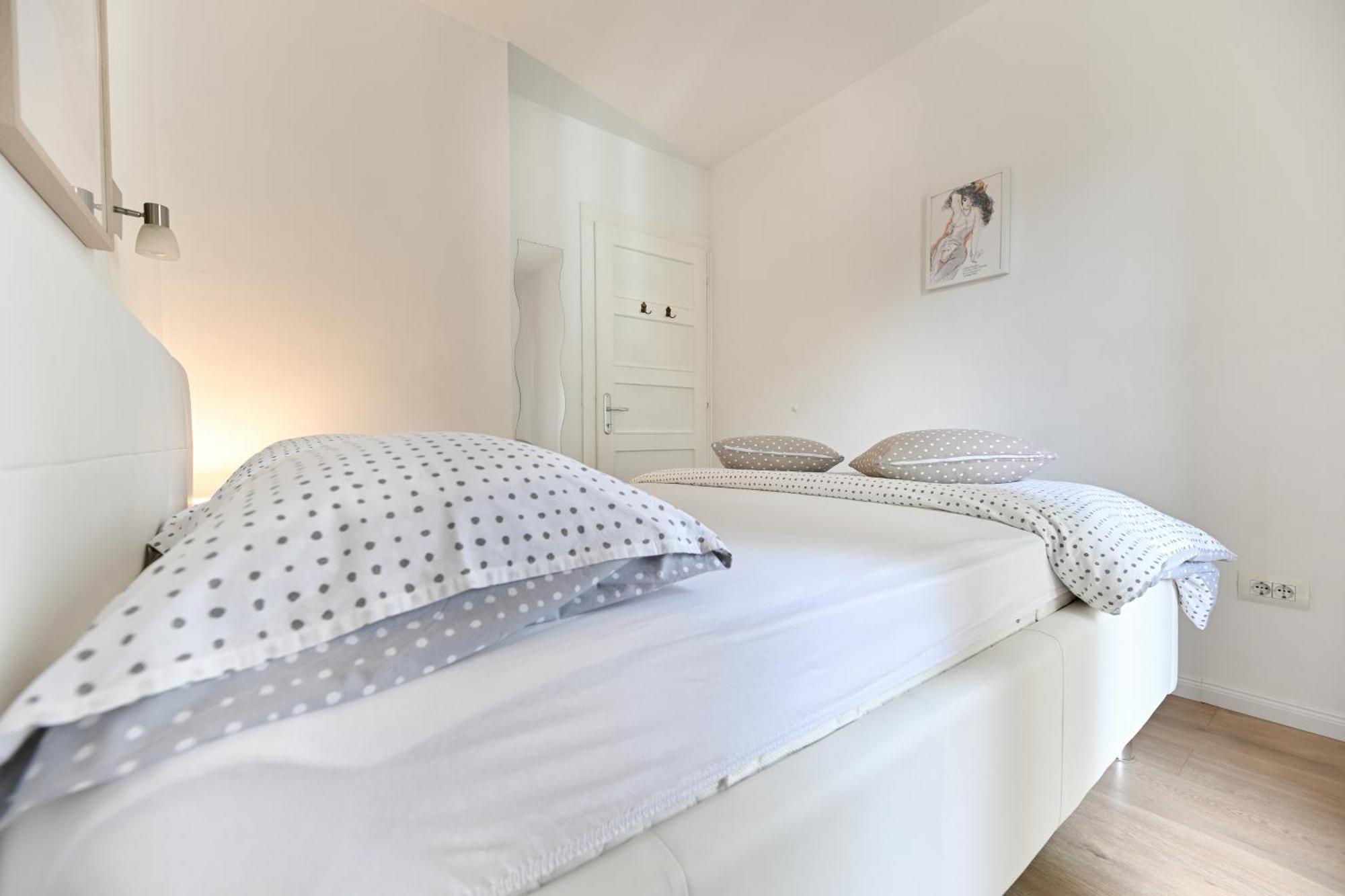 Near Zadar City Center Apartment With Free Parking And Air Condition In Each Room Buitenkant foto